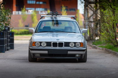 e34_front_small.jpg